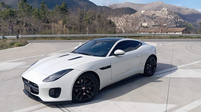 Jaguar F-Type 2.0T R Dynamic Auto