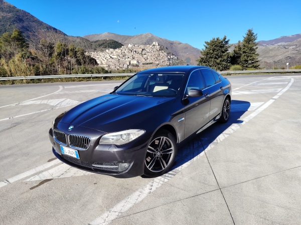 Bmw 520d Futura Pelle Beige-Navi-Xenon- Auto