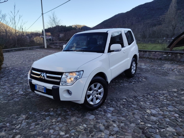 Mitsubishi Pajero 3.2ddis 200Cv Manuale Auto