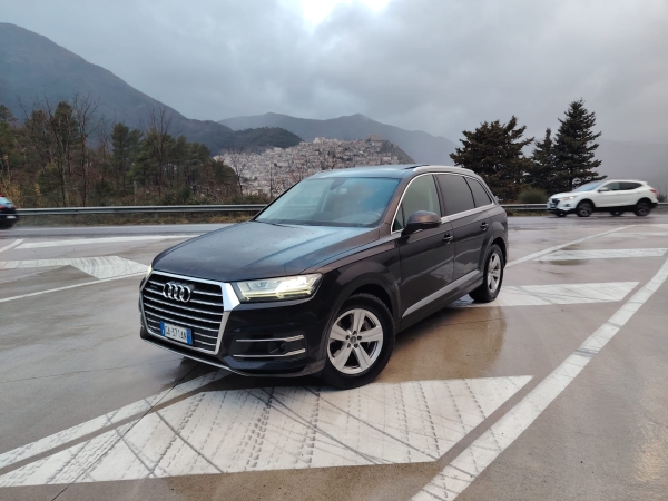 Audi Q7 3.0Tdi 272Cv Business 7Posti Tetto-Gancio-Pelle- Auto